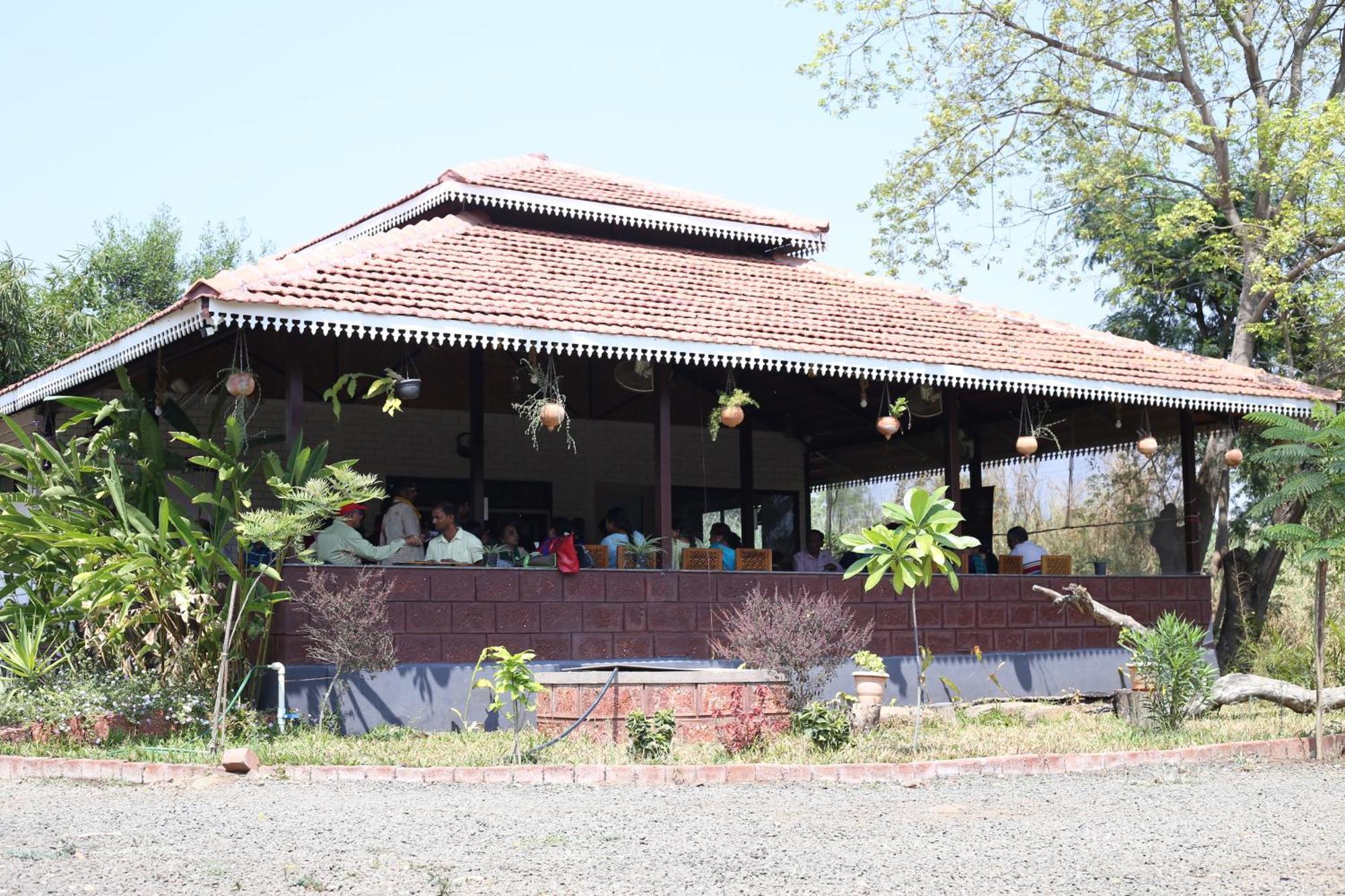 Tapasya Health & Wellness Hotell Jaysingpur Eksteriør bilde